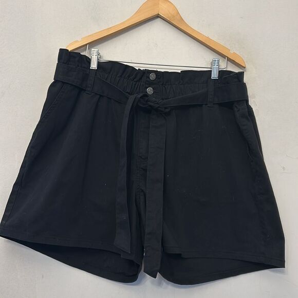 Ava & Viv black elastic waistband ruffle tie shorts Size 1X EUC - Picture 2 of 7